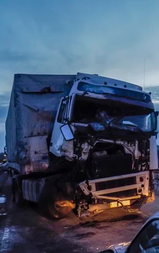 Semi-truck-img